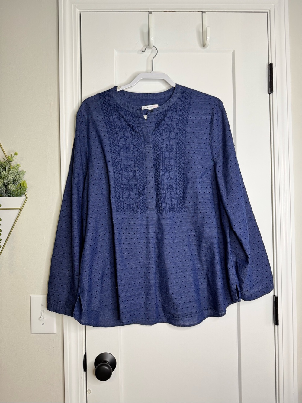 Isaac Mizrahi Navy Tunic Top